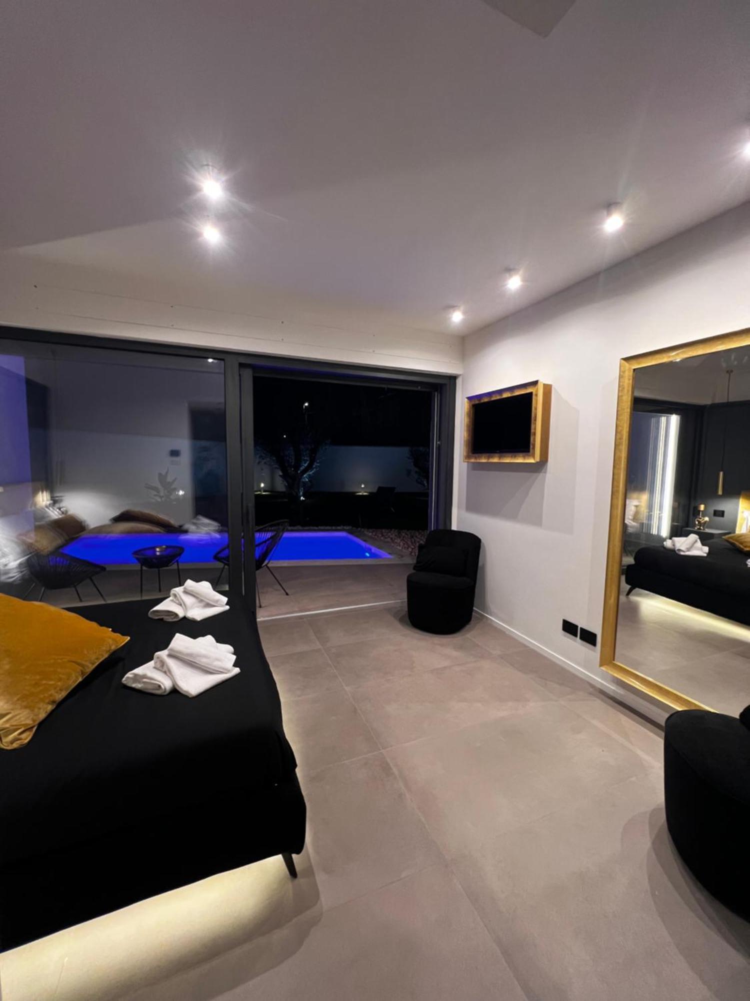 Luxury In The Jungle Villa Formello Ngoại thất bức ảnh